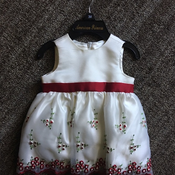 Baby Girl Off-White Floral Dress - Picture 3 of 6